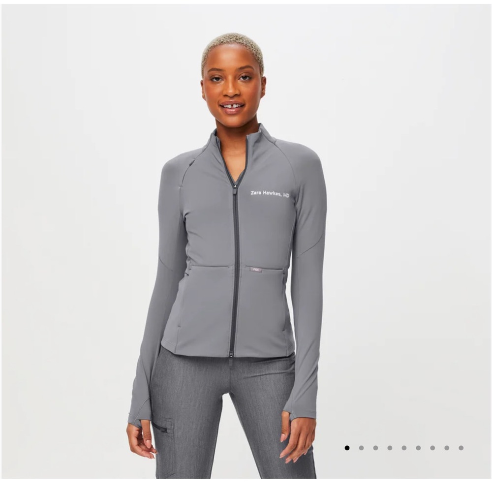 Brand new figs contour knit Jack medium
